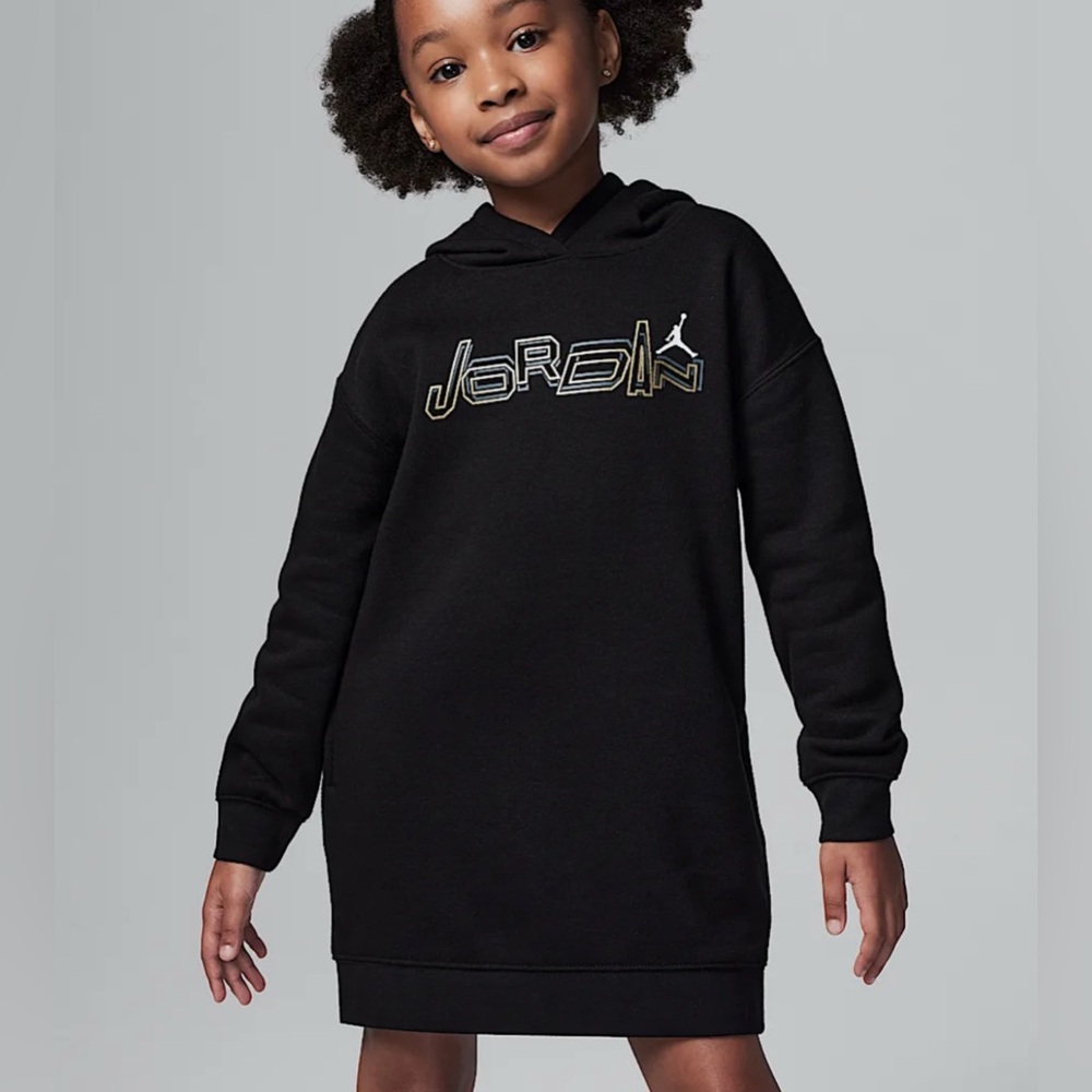 Jordan "Take Flight" Shine Pullover Dress
Little Kids Dress NWT SIZE 12–13 yr
